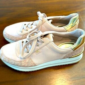 Michael Kors Sneakers